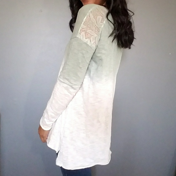 SAGE IVORY OMBRE CROCHET SHOULDER TOP - Picture 3 of 5